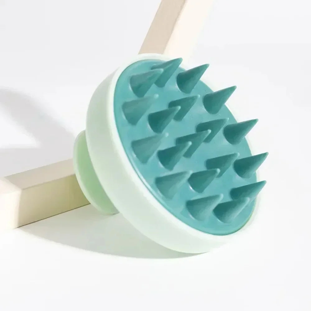 Silicone brush for washing hair